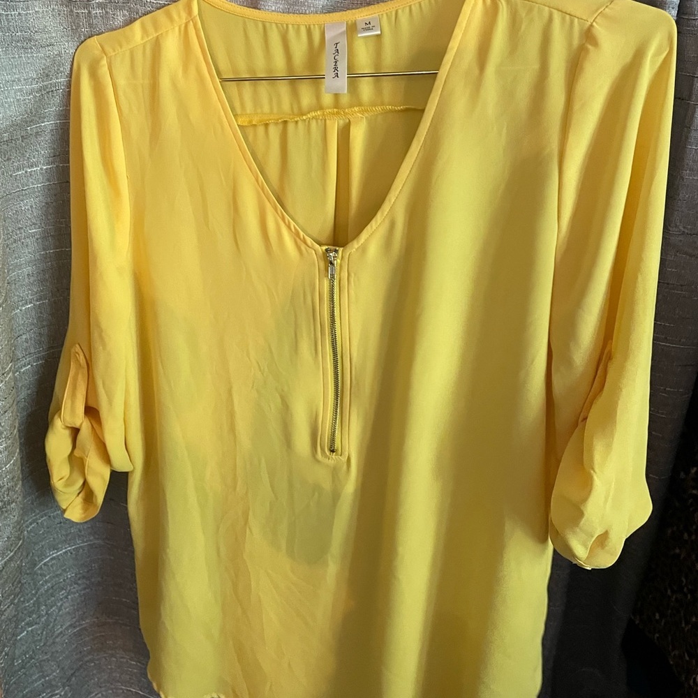 Tacera Women’s yellow dress top medium